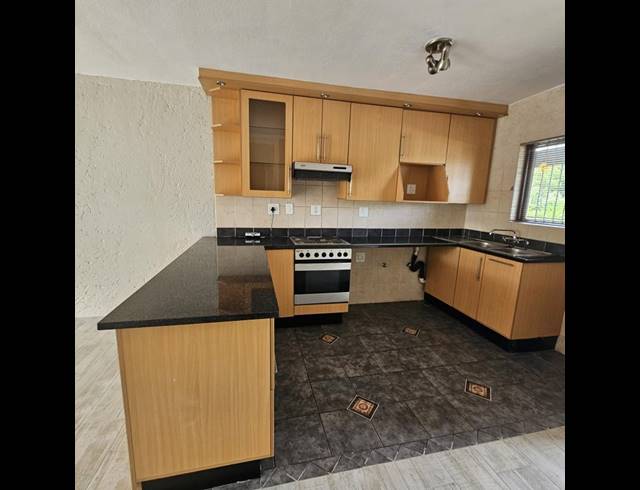 3 BEDROOM TOWNHOUSE FOR SALE IN EDENVALE